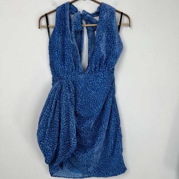 Revolve NBD Size XS? Pari Mini Dress in Textured Blue Leopard Print - Picture 1 of 9